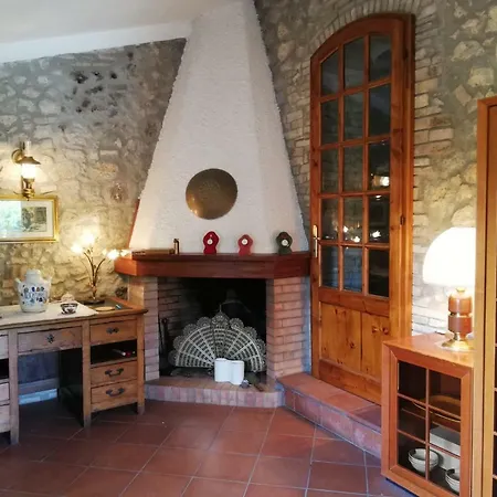 Il Fienile Nella Roccia