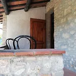 Il Fienile Nella Roccia Летний дом