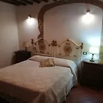 Il Fienile Nella Roccia Летний дом