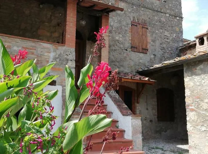 Kır Evi Il Fienile Nella Roccia