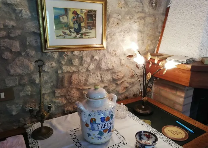 Il Fienile Nella Roccia Kır Evi